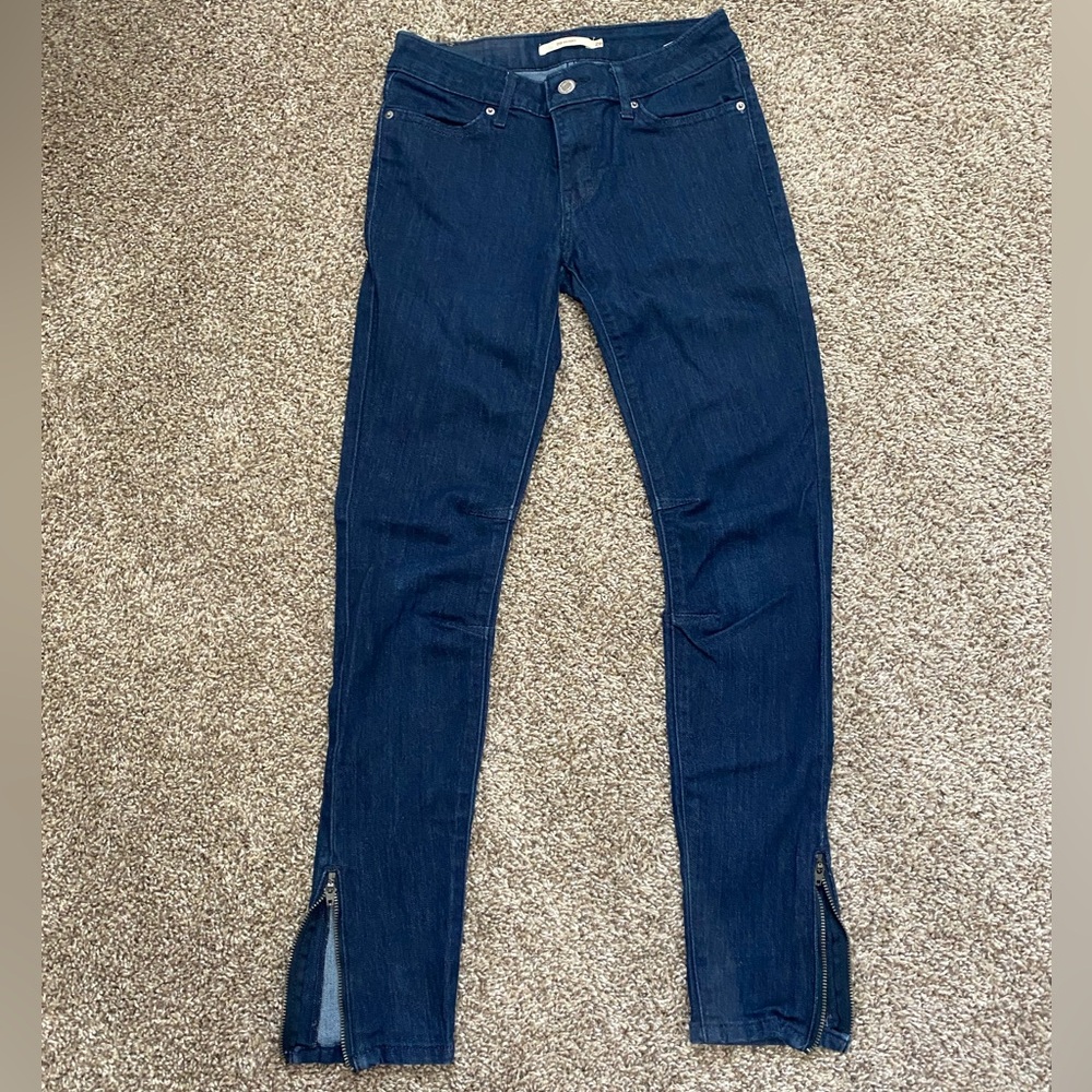 Women’s Levi’s 711 Jeans